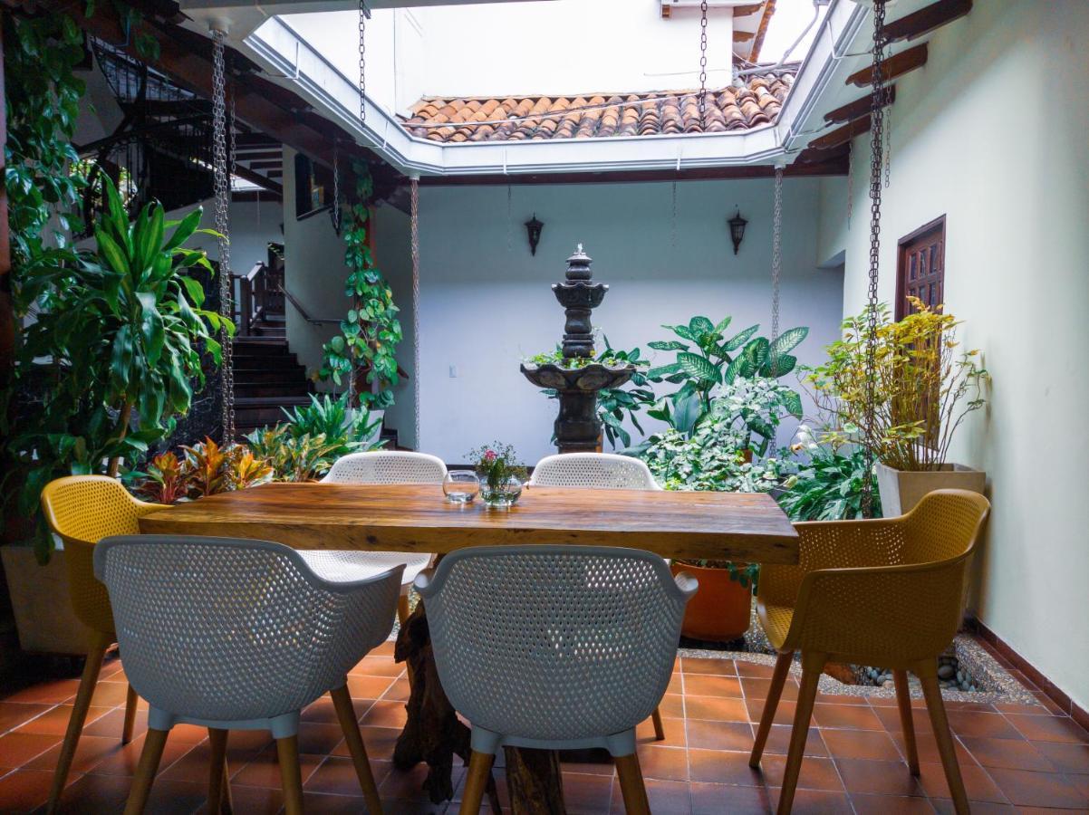 Hotel Boutique La Casa De Piedra 卡利 外观 照片