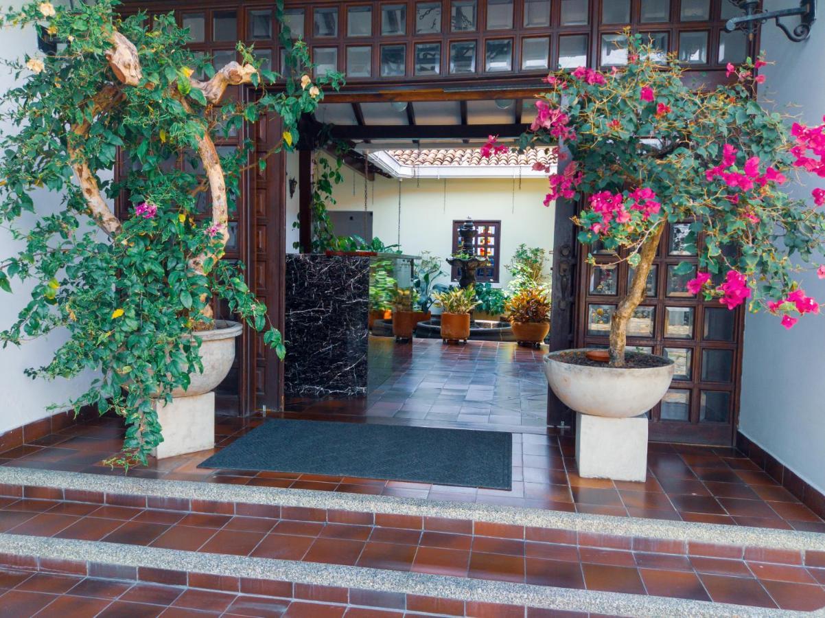 Hotel Boutique La Casa De Piedra 卡利 外观 照片