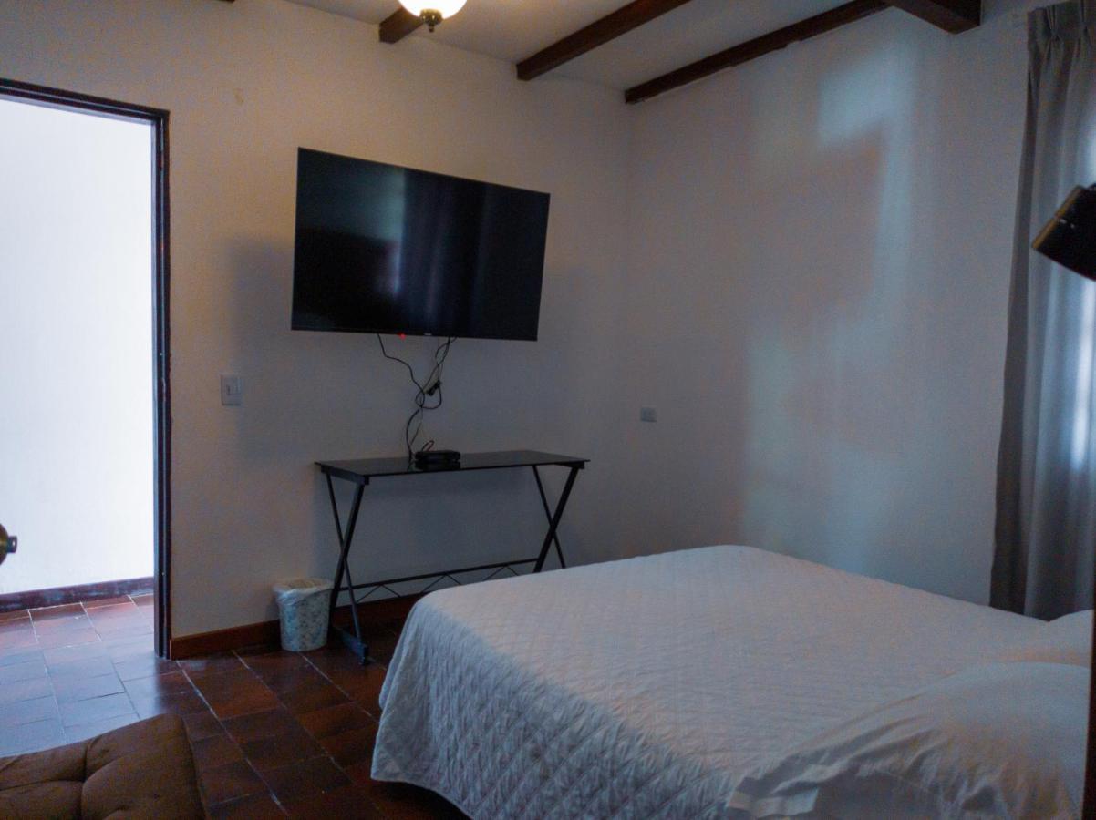 Hotel Boutique La Casa De Piedra 卡利 外观 照片