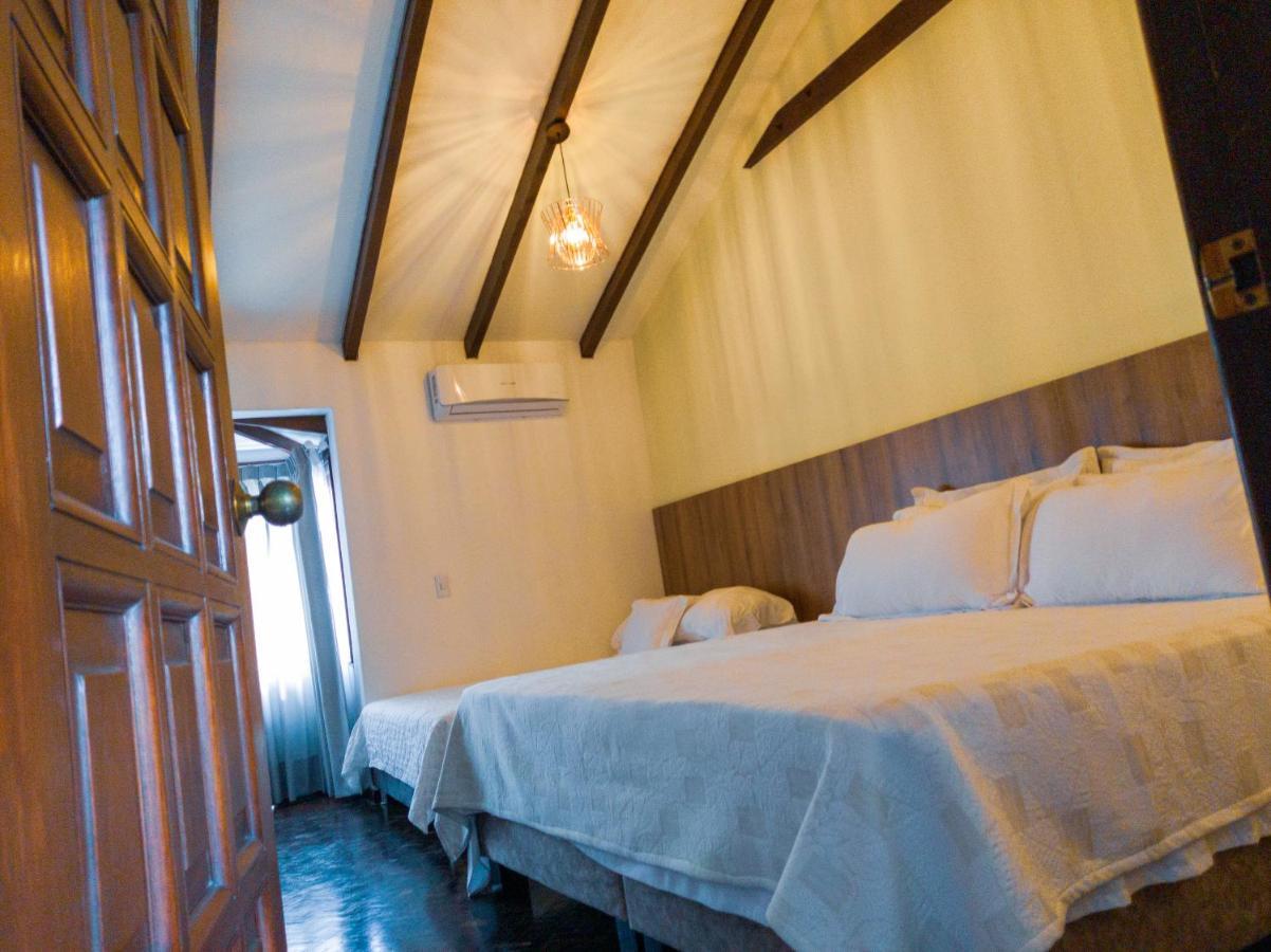 Hotel Boutique La Casa De Piedra 卡利 外观 照片