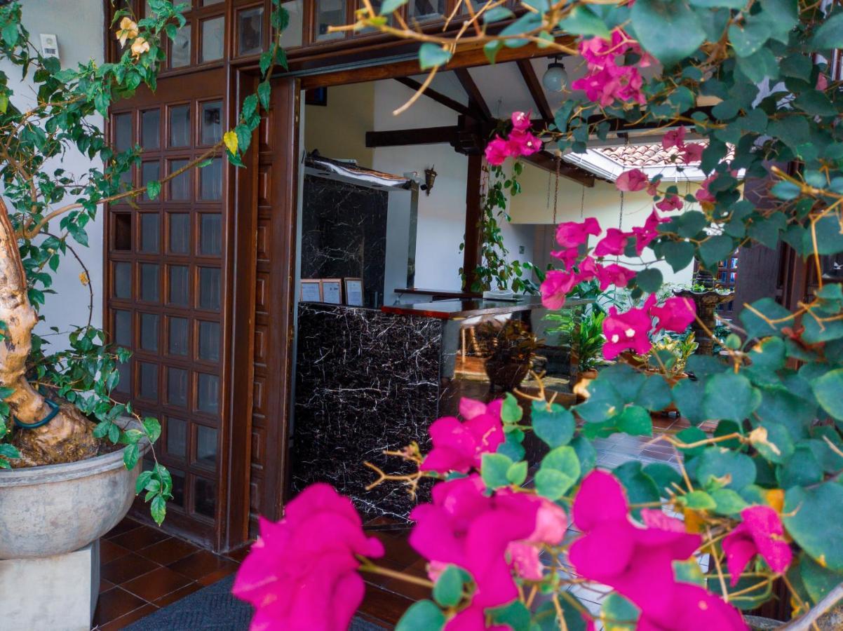 Hotel Boutique La Casa De Piedra 卡利 外观 照片