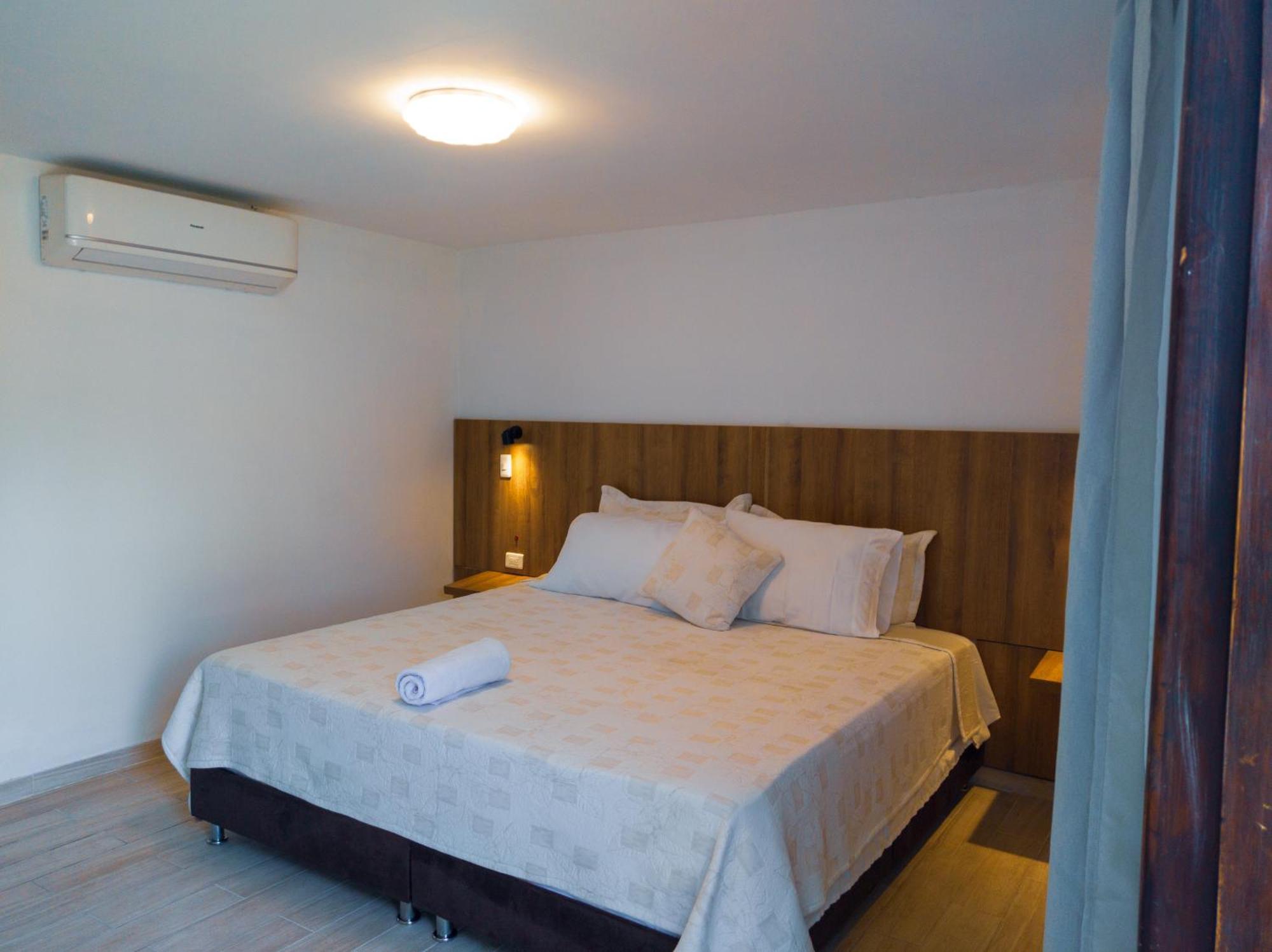 Hotel Boutique La Casa De Piedra 卡利 外观 照片