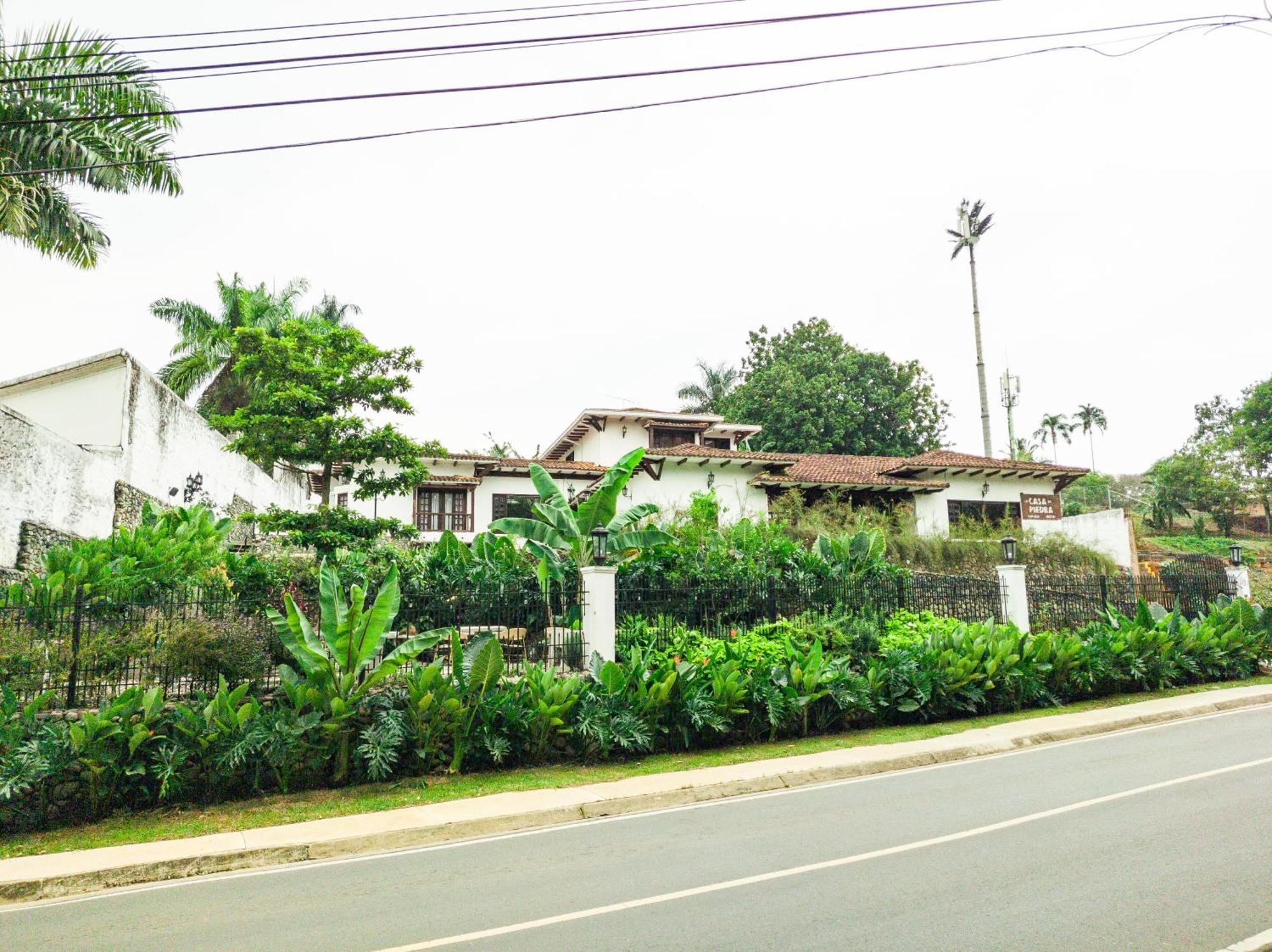 Hotel Boutique La Casa De Piedra 卡利 外观 照片